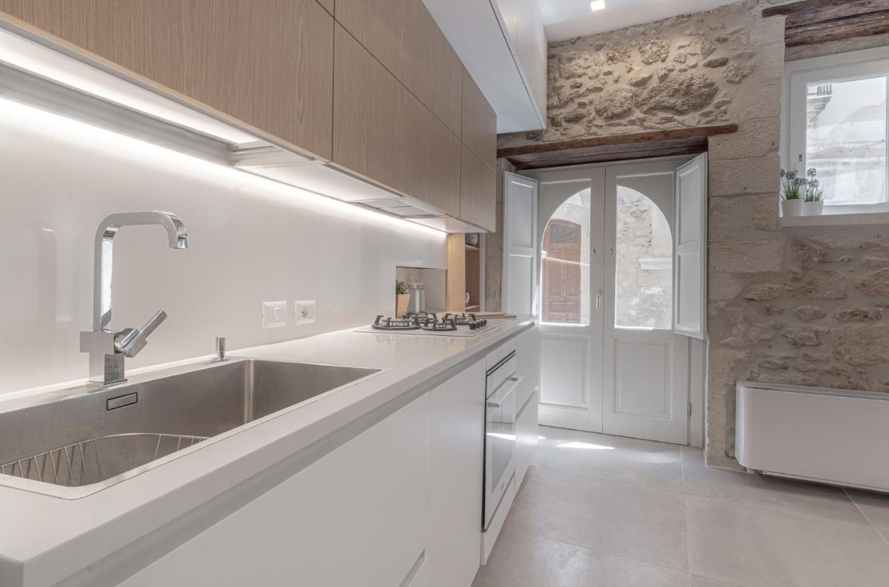 Casa Zummo Ortigia Luxury Apartment Syracuse Buitenkant foto